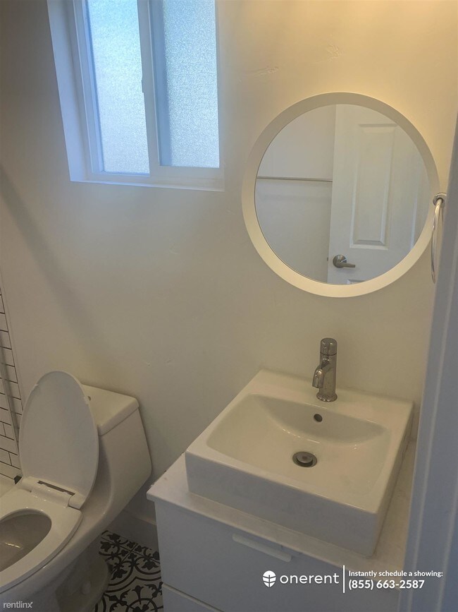 Building Photo - 1 br, 1 bath Flat - 13098 Water St #2 -