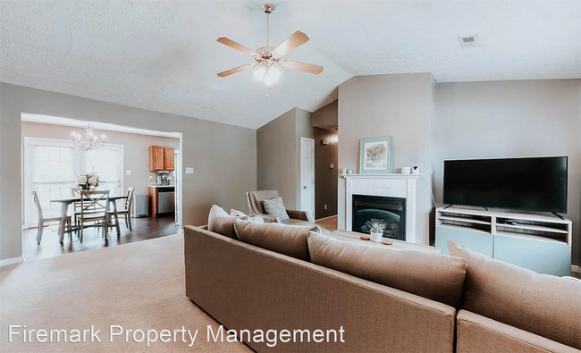 Foto del edificio - 3 br, 2 bath House - 6120 Burlwood Rd