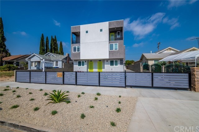 Foto del edificio - 1118 N Heliotrope Dr