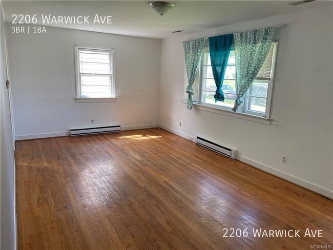 Building Photo - 2206 Warwick Ave