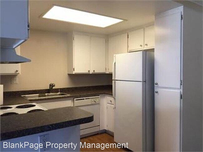 Foto del edificio - 210 Woodland Pkwy