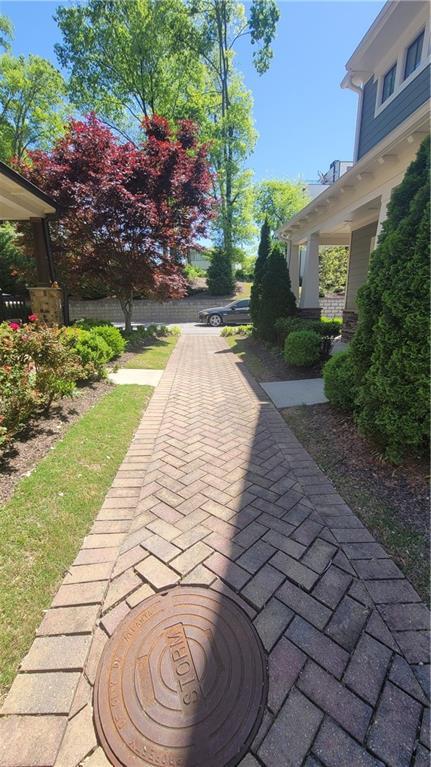 Foto del edificio - 983 Azalee Wharton Ave NW