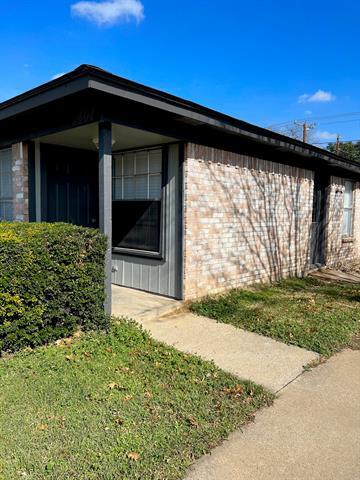 Building Photo - 2405 Lido Ln