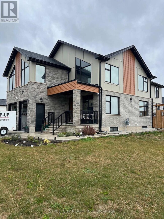 Building Photo - 1304 Bush Hill Link