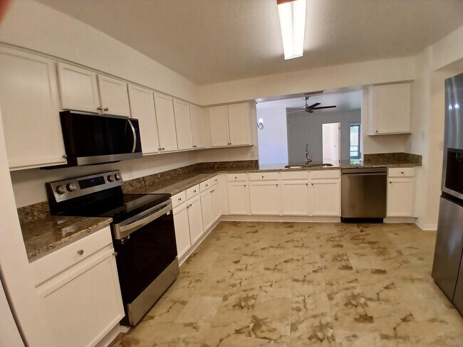 Foto del edificio - 4125 Ocean Beach Blvd