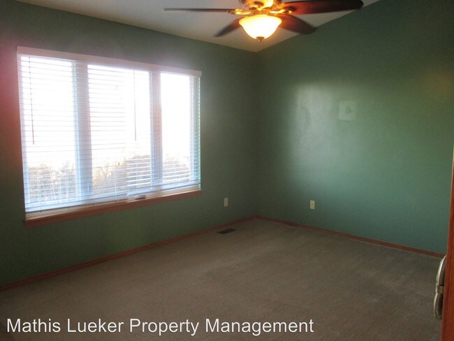 Foto del edificio - 3 br, 2 bath House - 1302 Oakview