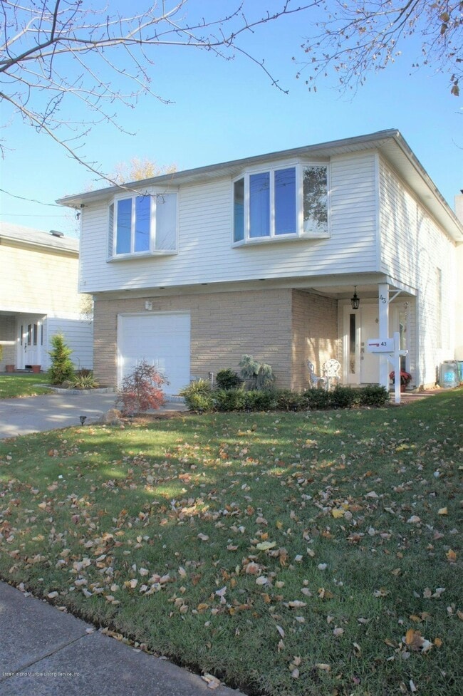 Building Photo - 43 Toddy Ave