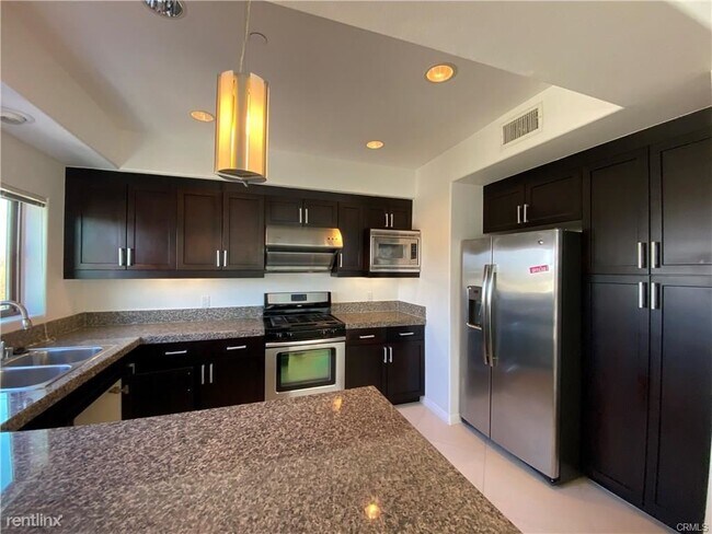 Foto del edificio - 600 N Atlantic Blvd