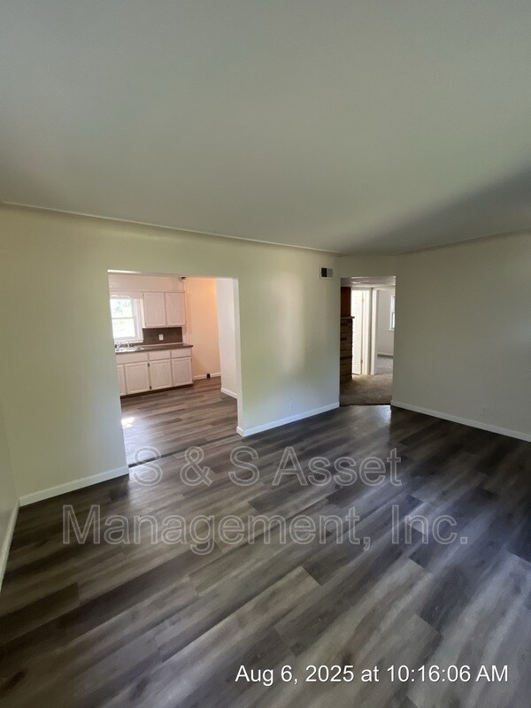 Foto del edificio - 5731 Joshua St