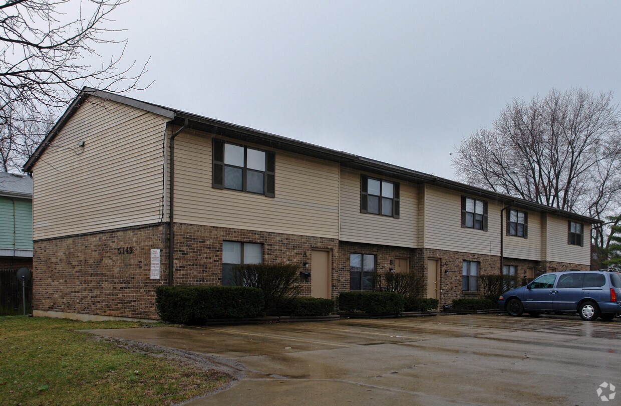 Primary Photo - 5149 Winton Rd