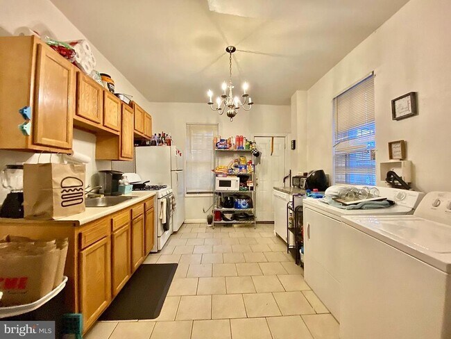 Foto del edificio - 2030 N Gratz St