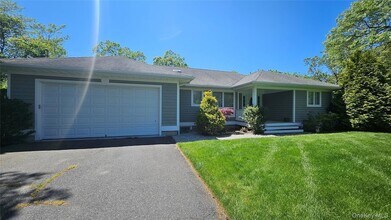 Building Photo - 11 John St