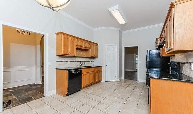 Foto del edificio - 1215 Riverford Dr