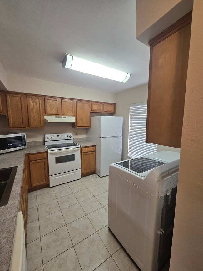 Foto del edificio - 5202 Sunridge Palms Dr
