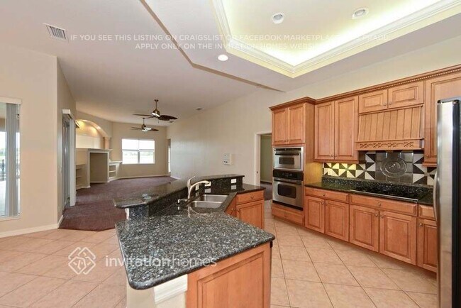 Building Photo - 7531 Camden Harbour Dr