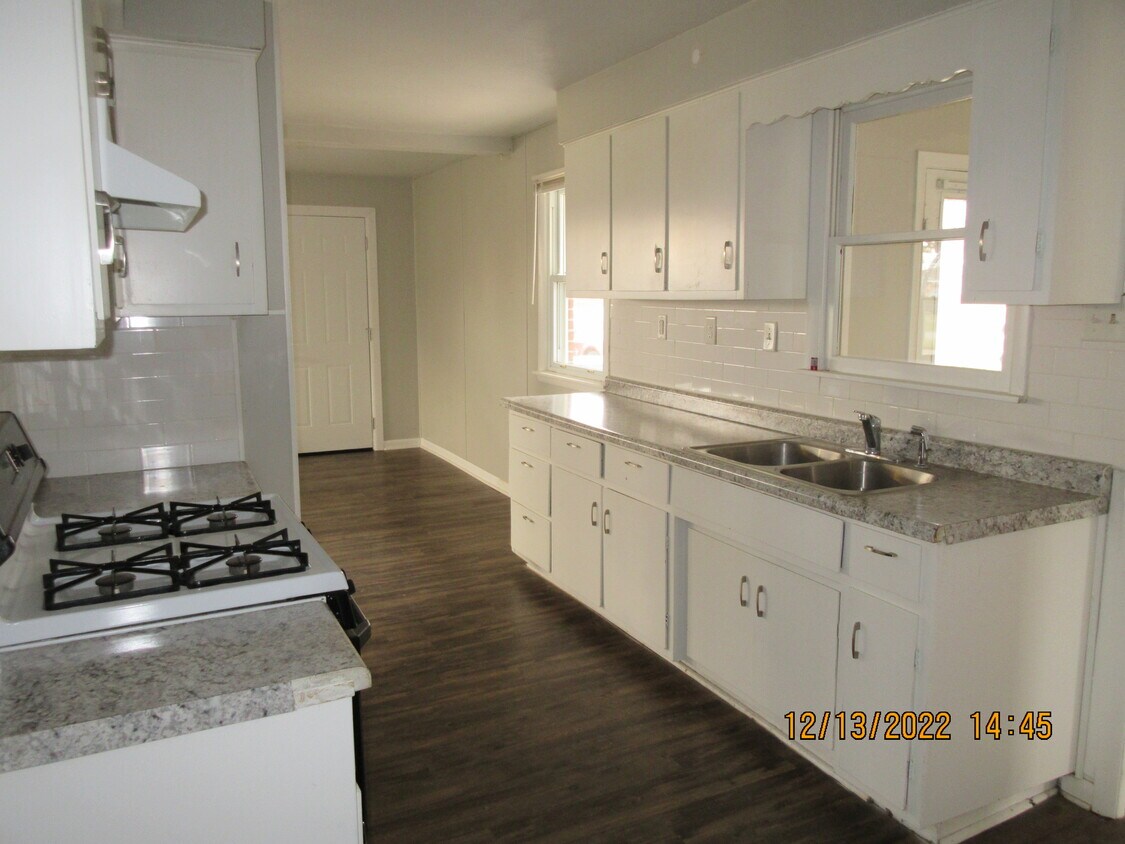 Foto principal - 3420 Church Dr