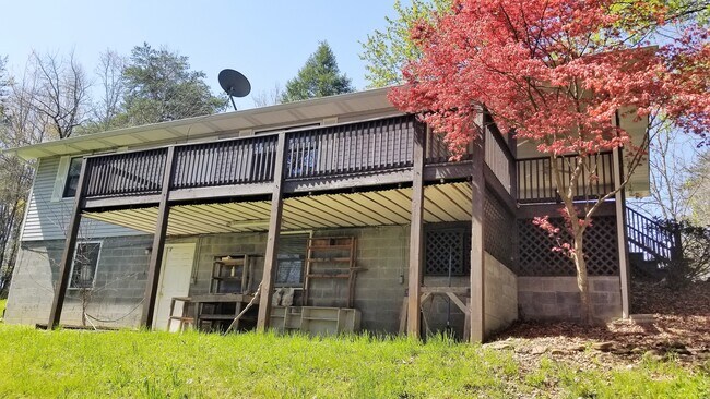 Building Photo - 2361 Forge Hideaway Loop