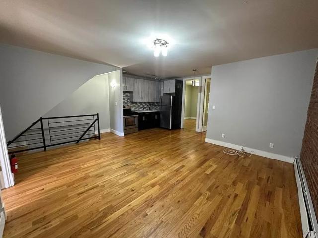 Building Photo - 4 bedroom in BROOKLYN NY 11226