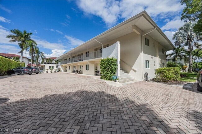 Foto del edificio - 1417 Chesapeake Ave