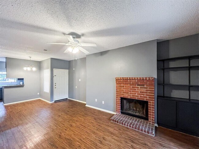Building Photo - 9509 Kempler Dr