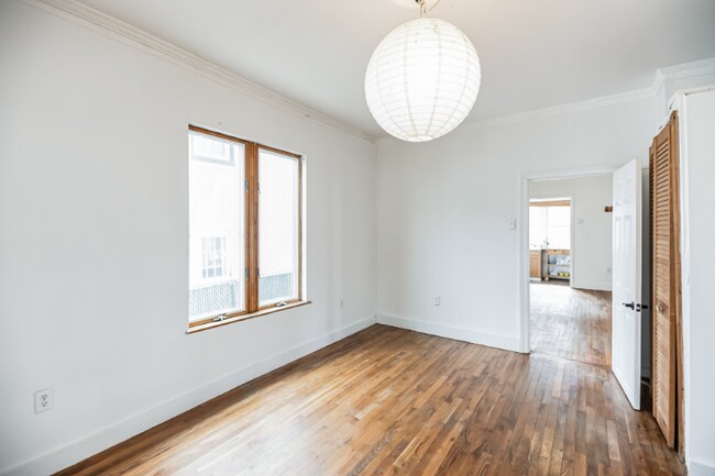 Building Photo - 1-63-63 Beach 91st St
