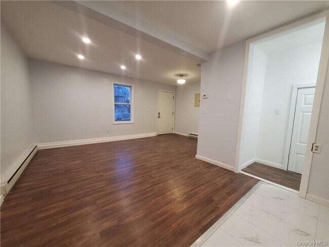 Foto del edificio - 24 Orange Ln