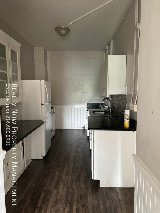 Foto del edificio - 4088 Erie St