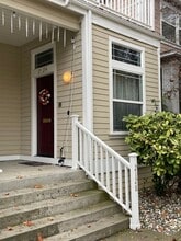 Building Photo - 2128-2130 I St