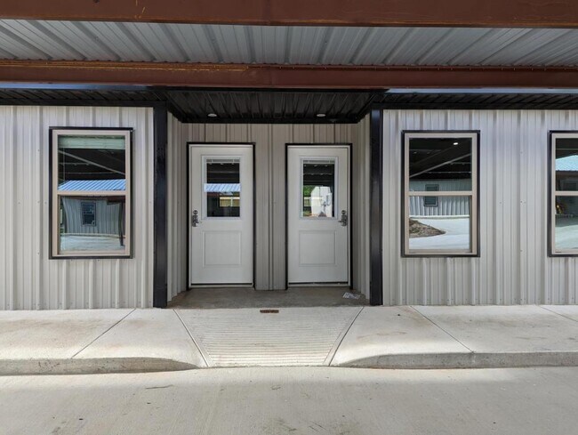 Building Photo - 7901 State Highway 19 South A