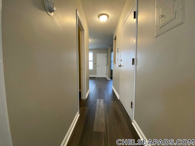 Building Photo - 67 Shawmut St