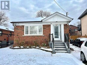 Building Photo - 45 Kingsdown Dr