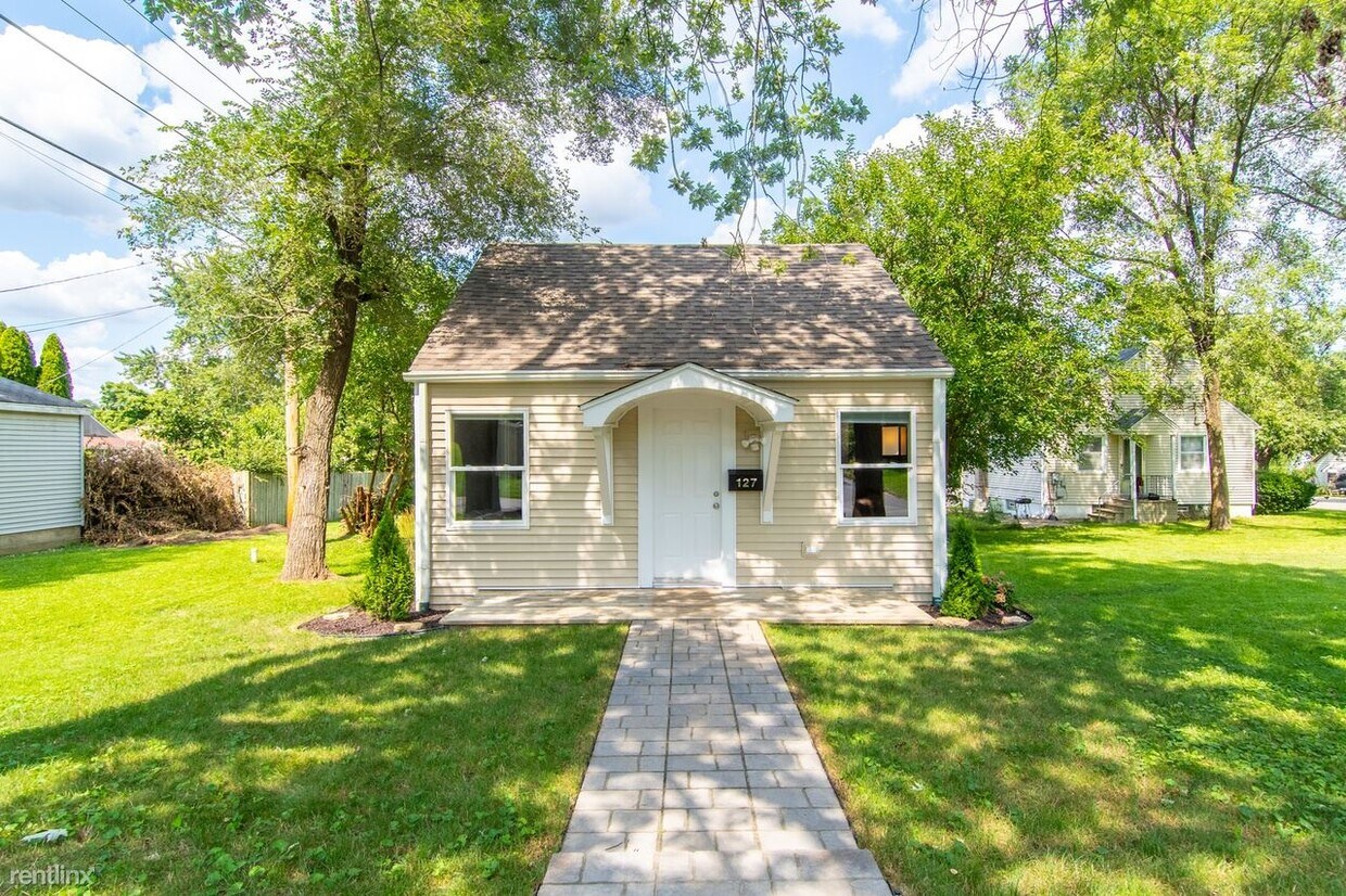 Primary Photo - 1 br, 1 bath House - 127 Jessie St