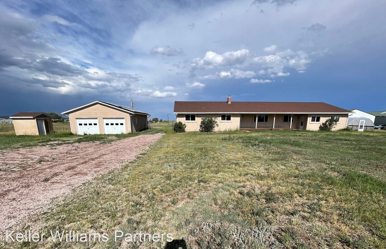 14231 Eastonville Rd, Elbert, CO 80106 House Rental in Elbert, CO