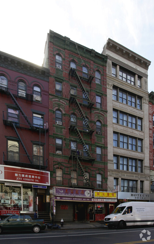 Foto principal - 95 E Broadway
