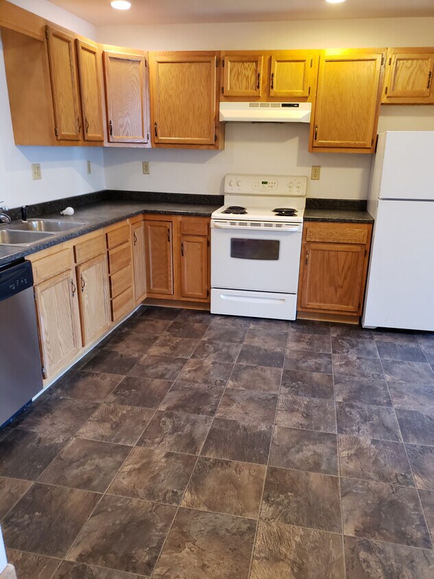 41 Fort Brown Dr Unit 203, Plattsburgh, NY 12903 41 Fort Brown Dr Plattsburgh, NY Apartments