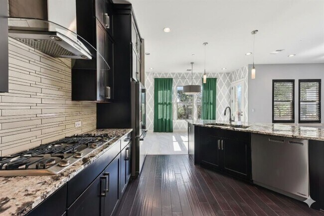 Foto del edificio - 8110 Ranch to Market Rd 2222