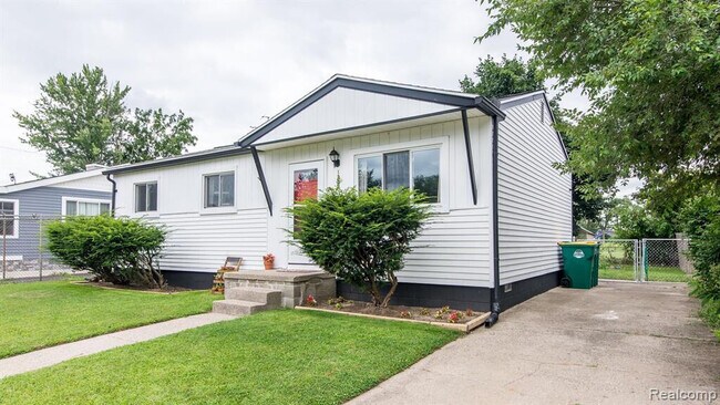 Foto del edificio - 1203 Commonwealth Ave