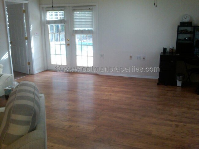 Building Photo - 2319 Citrus Hill Rd