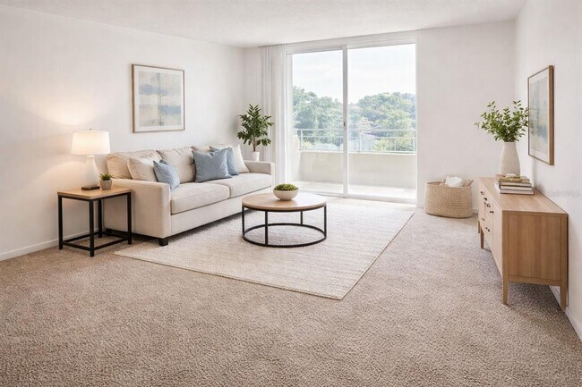 Foto del edificio - 2333 Feather Sound Dr