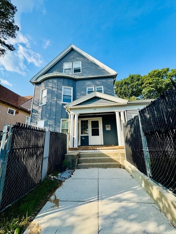 Primary Photo - 23 Stoneland Rd