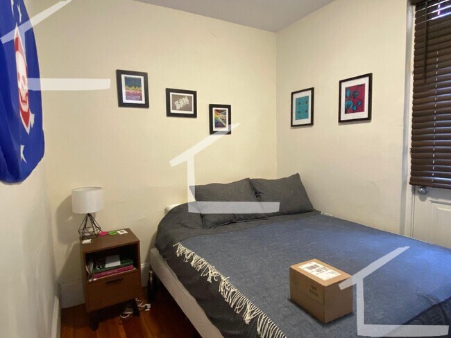 Foto del edificio - Beautiful Two Bed Right in Beacon Hill