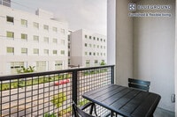 3811 Shipping Ave
