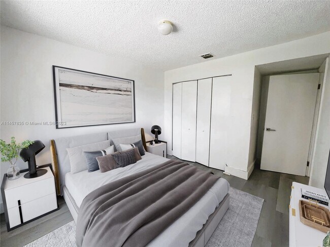 Building Photo - 14129 SW 280th Terrace