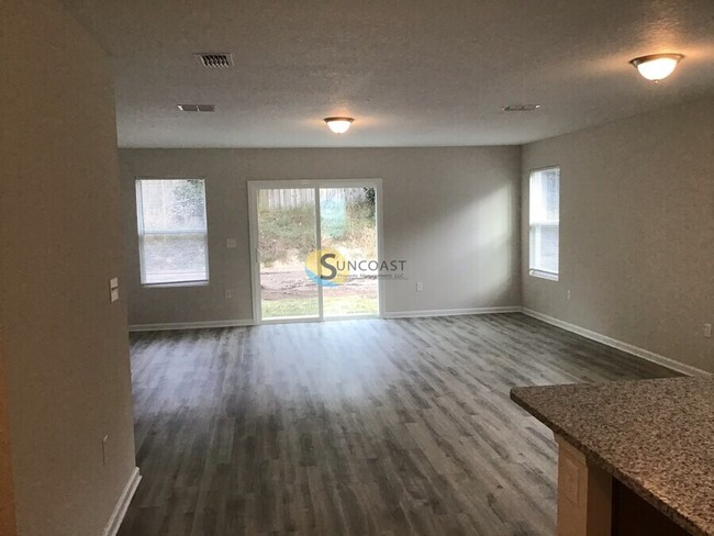 Building Photo - Beautiful NEW 4 Bedroom Home!