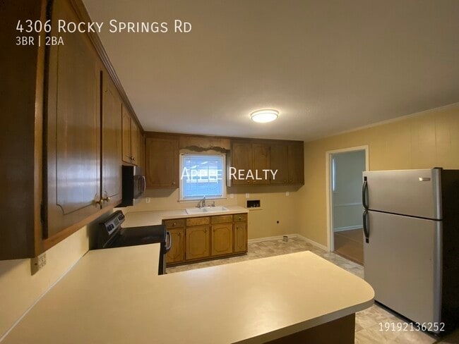 Building Photo - 4306 Rocky Springs Rd - Available Now