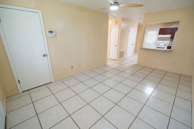 Foto del edificio - 2/1 Duplex in the NW off of Hartsfield Road