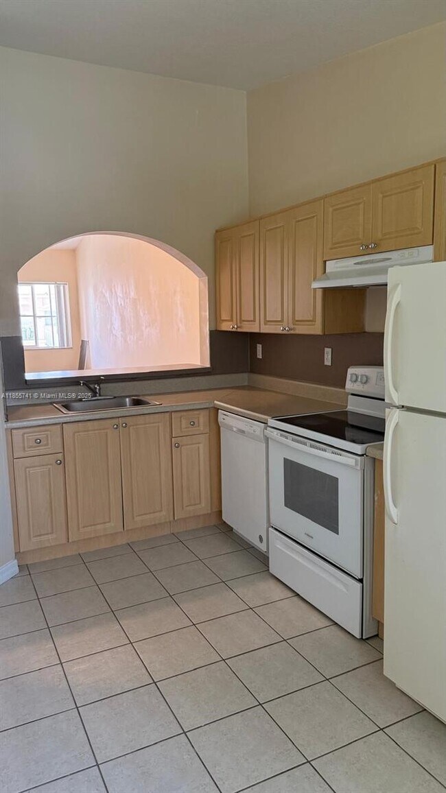 Foto del edificio - 1271 SE 27th St