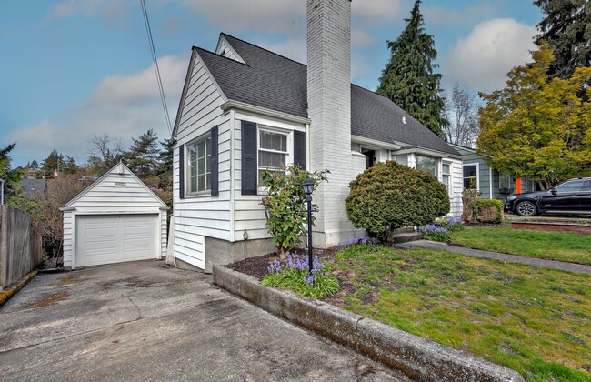 Foto del edificio - 4bd/1.75ba Seattle Home