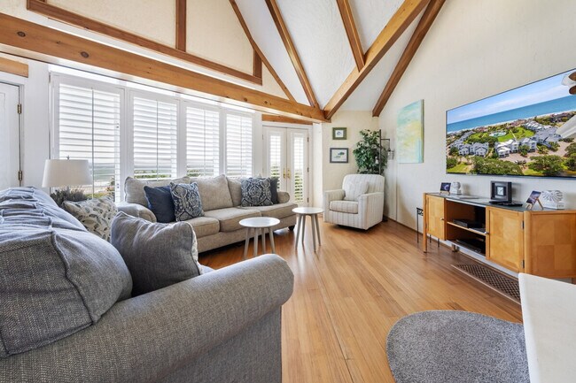 Building Photo - 269 Debordieu Blvd