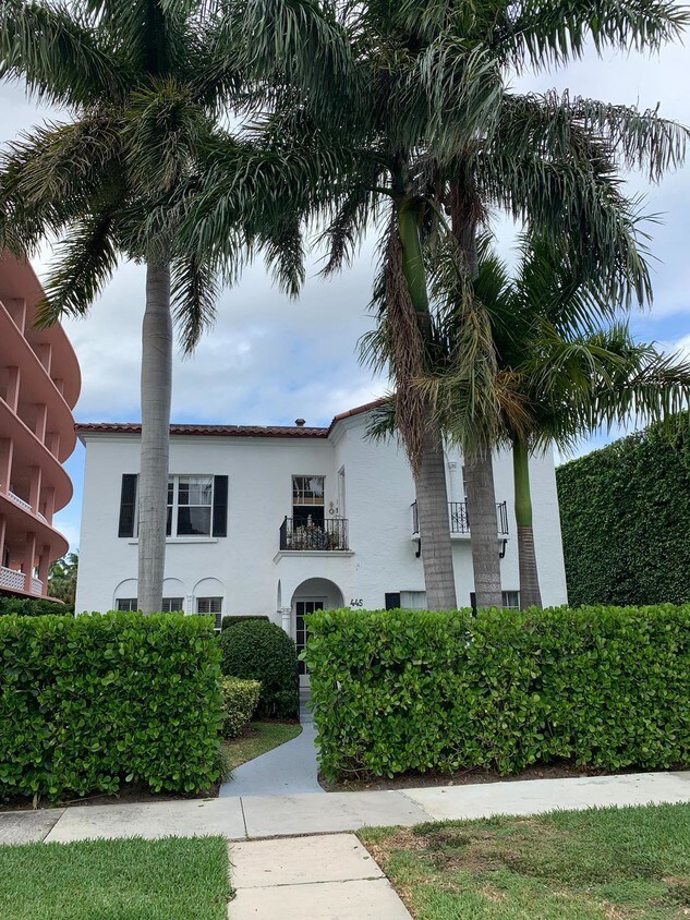 445 Brazilian Avenue 5 - 445  Brazilian Avenue 5